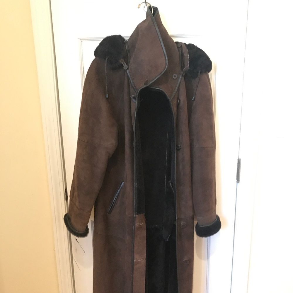 Sheepskin lined/trimmed suede trench coat